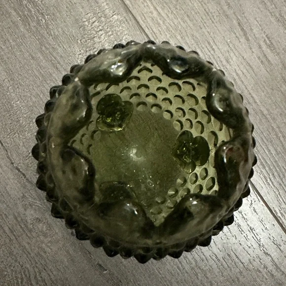 Vintage Green Glass Vase - Picture 3 of 5